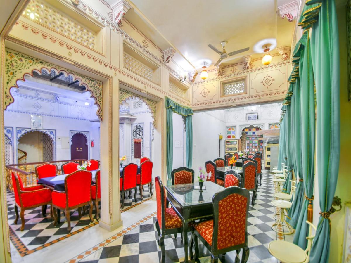 Shree Jagdish Mahal Heritage Hotel Udaipur Exterior foto